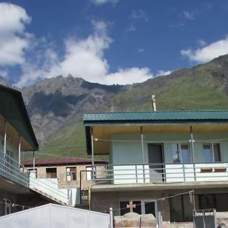 Kera Guest House Kazbegi Ngoại thất bức ảnh
