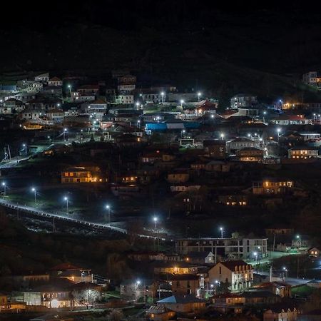 Kera Guest House Kazbegi Ngoại thất bức ảnh