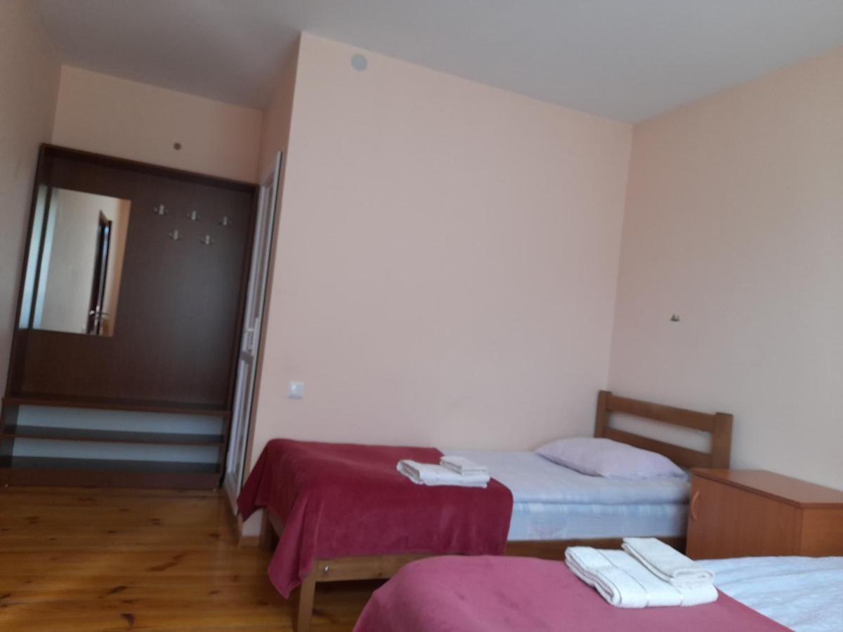 Kera Guest House Kazbegi Ngoại thất bức ảnh